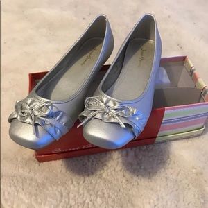 Shoes, ballerinas, size 8, silver PU